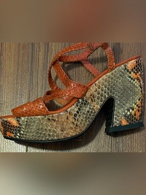 Pons Quintana Genuine Snakeskin Platforms 6.5